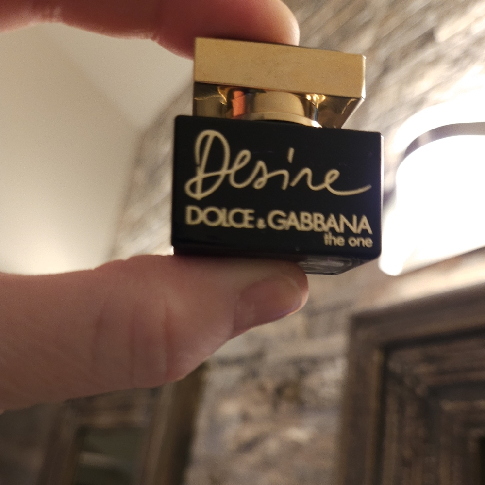 NEW sample Dolce & Gabbana DESIRE eau de parfum (5ml)